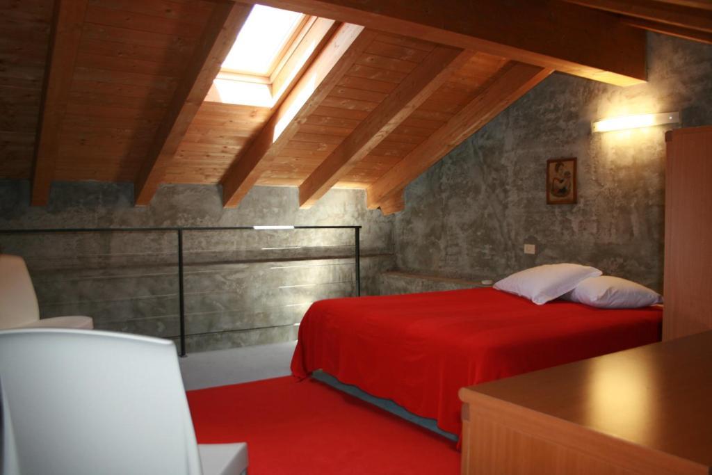 Residenza XX Settembre Lägenhet Maslianico Rum bild